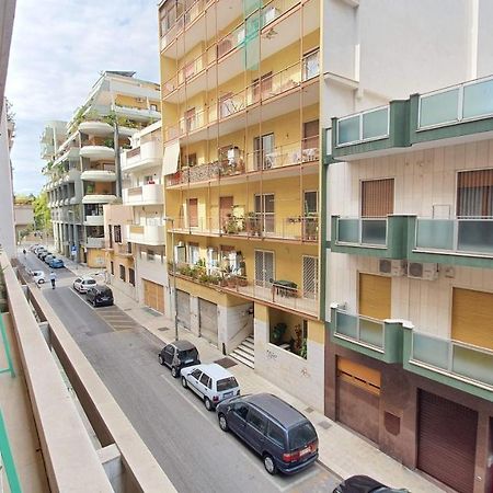 Le Camere Di Don Vito - Bari Policlinico Eksteriør billede